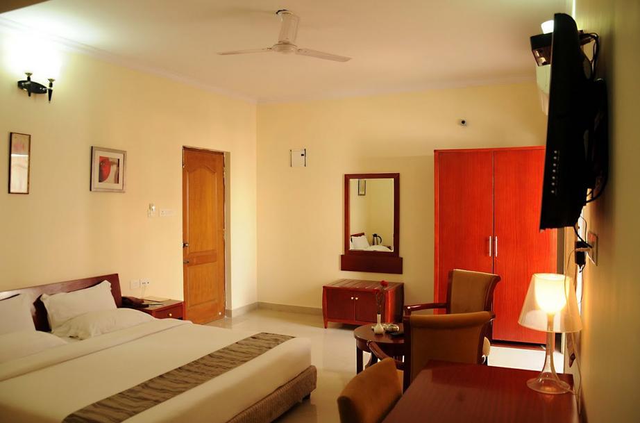Ivory Inn บังกาลอร์ ภายนอก รูปภาพ