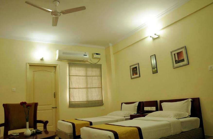 Ivory Inn บังกาลอร์ ภายนอก รูปภาพ
